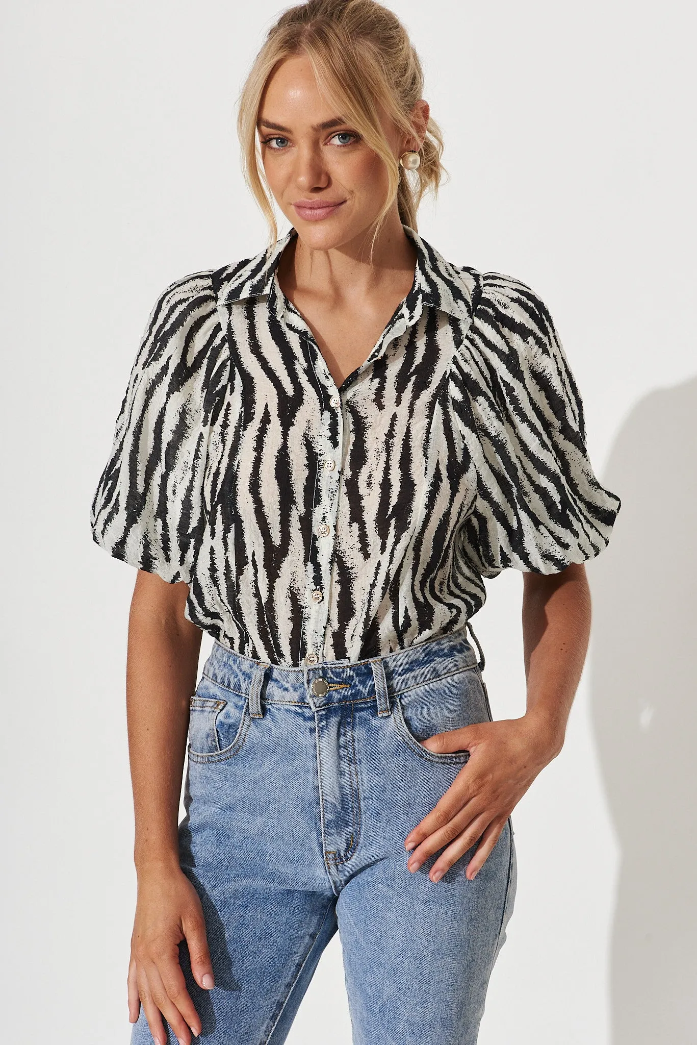 Bluebell Shirt In Black And White Leopard Print