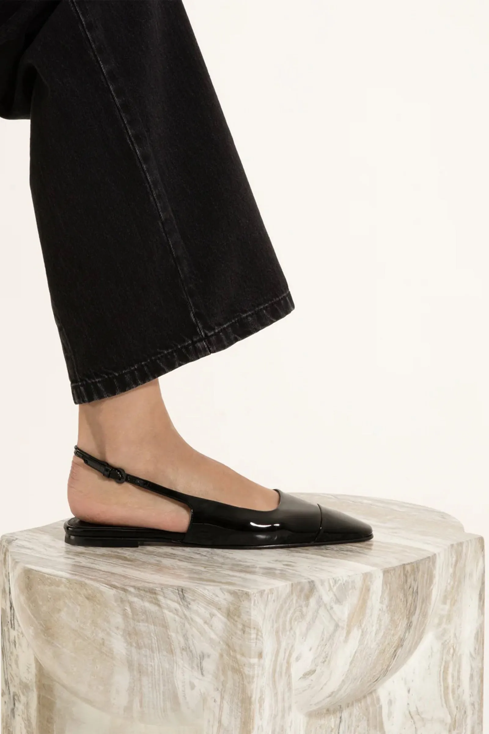 Tia Flat, Black Patent