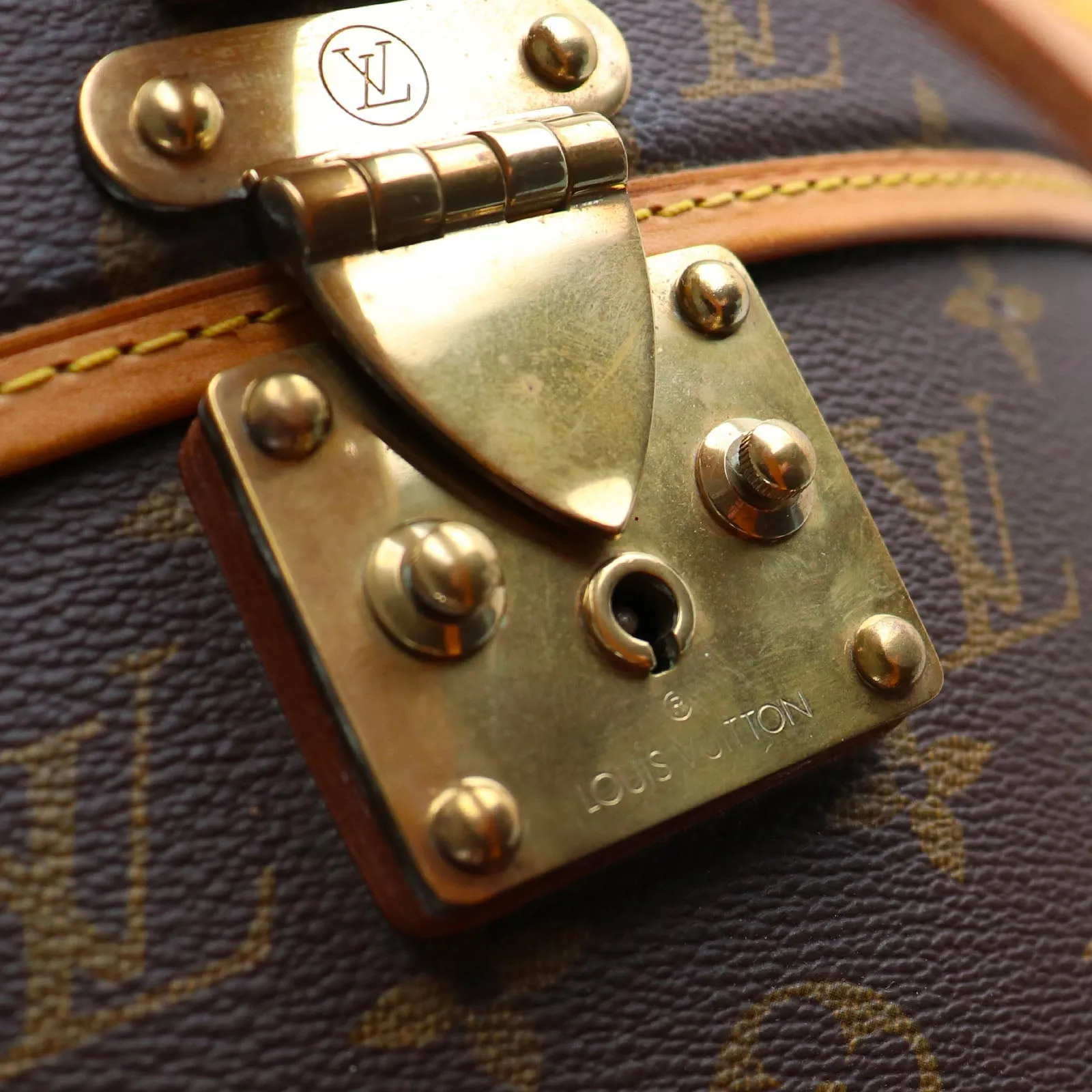 Trendy Inspired Louis Vuitton Louis Vuitton Travel Bags