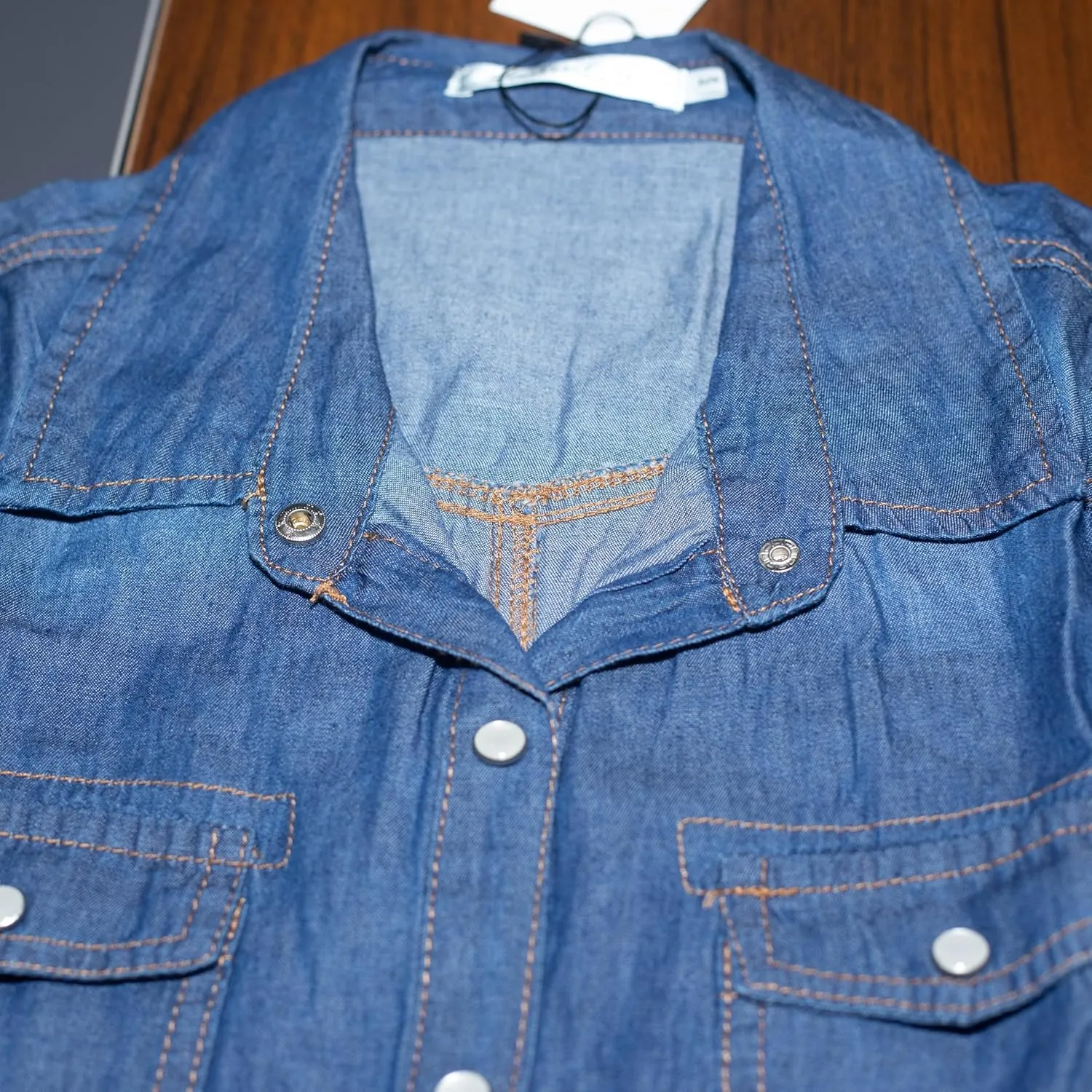 Women's 3/4 Sleeve Denim Crop Top Tie Knot Shirt Cardigan Summer Effortless Chic: Soft Cotton Denim Top